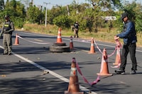 Lực lượng qu&acirc;n sự tại khu vực bi&ecirc;n giới Th&aacute;i Lan v&agrave; Campuchia.
