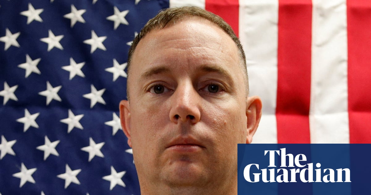 Thiếu t&aacute; Jeffrey O'Brien, một trong những binh sĩ Mỹ thiệt mạng trong vụ tấn c&ocirc;ng bằng drone ở Kuwait.