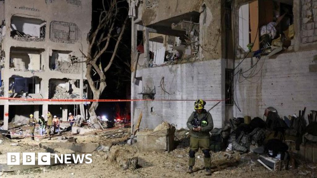 H&igrave;nh ảnh vệ tinh cơ sở Nghi&ecirc;n cứu Hạt nh&acirc;n Shimon Peres Negev gần Dimona, Israel