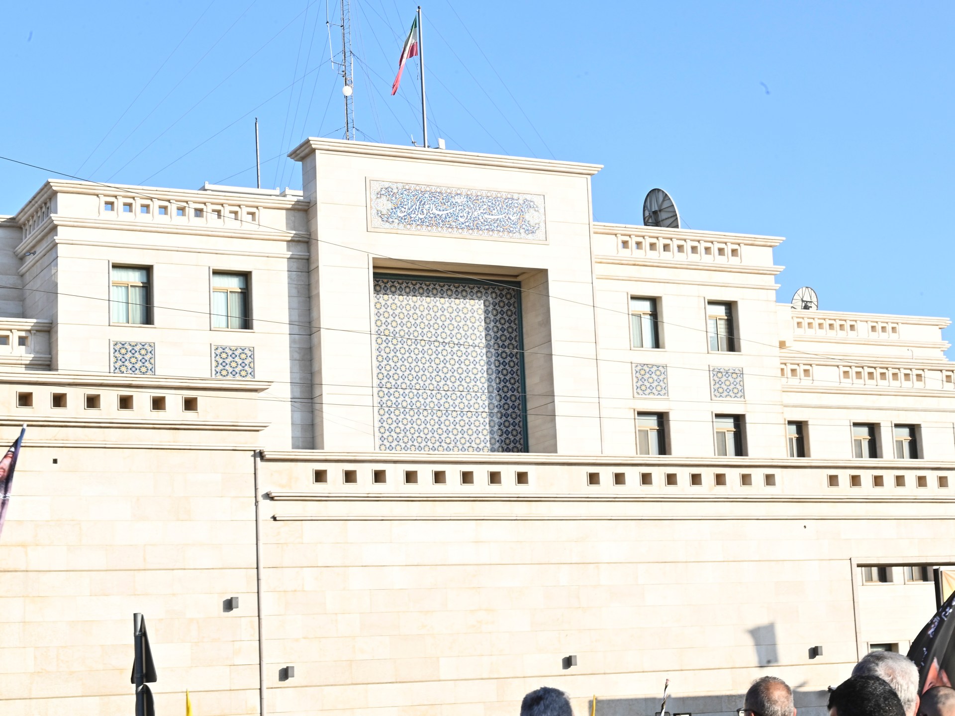 Một quan chức ph&aacute;t biểu tại một sự kiện ngoại giao ở Beirut, Lebanon.