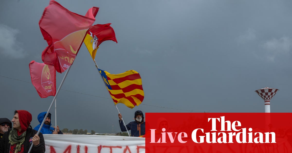 Lực lượng vũ trang Phần Lan tuần tra tr&ecirc;n kh&ocirc;ng.