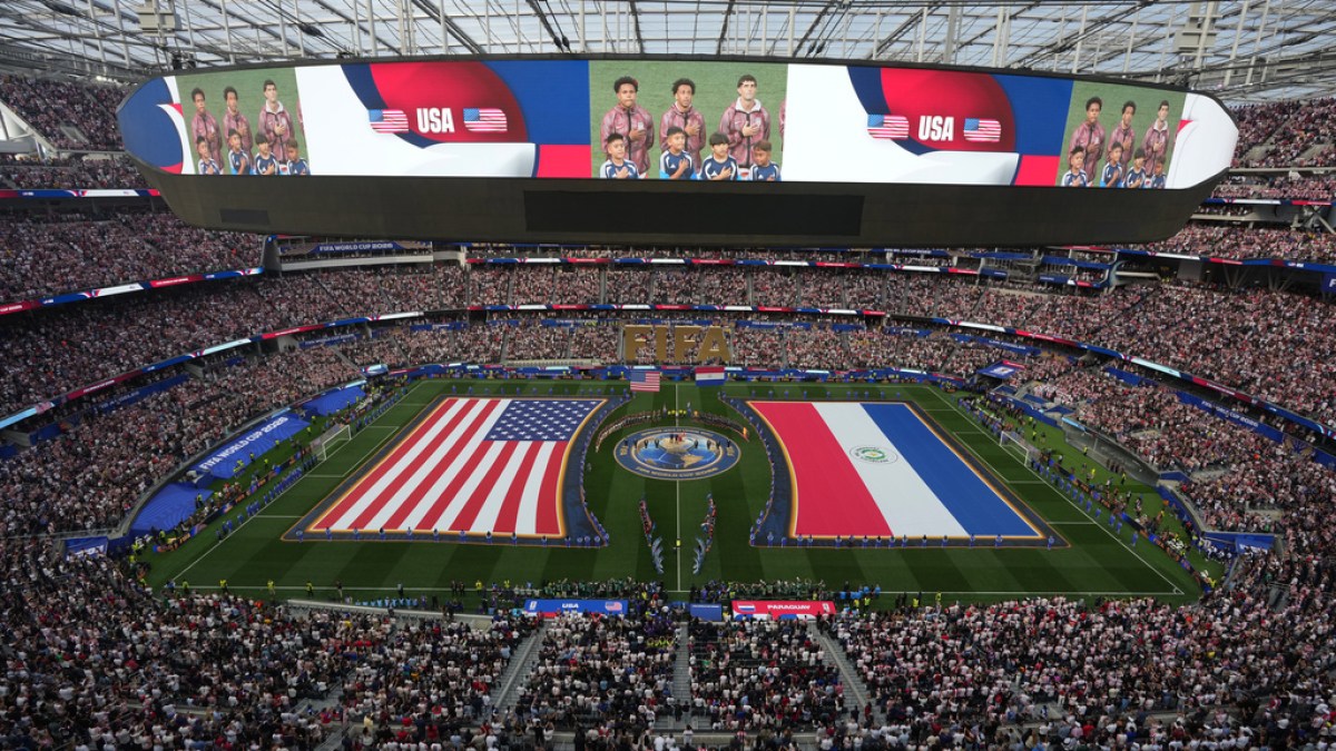 Đội tuyển Mỹ thi đấu tại World Cup ở SoFi Stadium, Los Angeles.